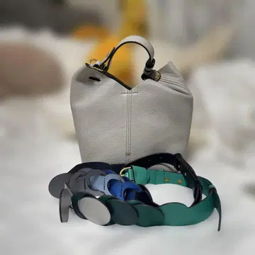 ANYA HINDMARCH 그레이 핸드백 벨트 포함