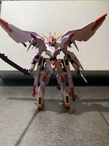 HG(하이그레이드) 건담 프라모델 건담 마르코시아스 조립 완료품