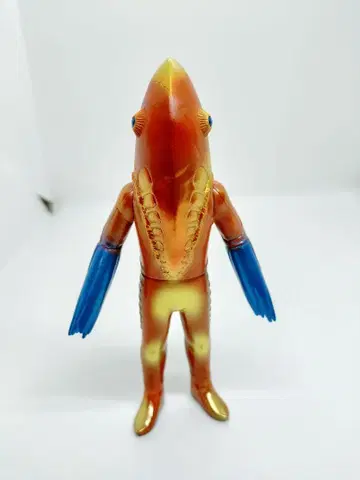 울트라맨 소프트 비닐 메트론 외계인 재도색