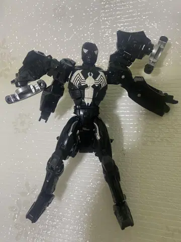 트랜스포머 크로스오버 마블 스파이더맨 블랙