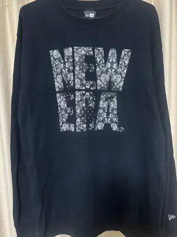 NEW ERA 블랙 롱 슬리브 T셔츠 XL