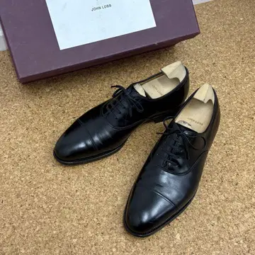 JOHN LOBB CITY 존 롭 시티 8695