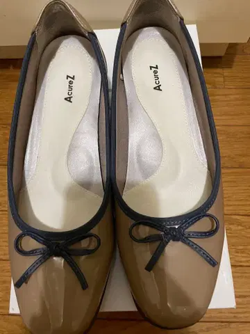 AcureZ 리본 포함 플랫슈즈 24.5cm