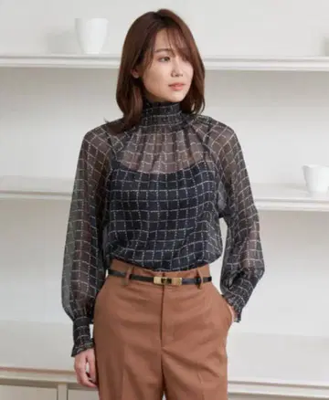 20AW ANAYI 노트 체크 프린트 셔링 블라우스 38 시어