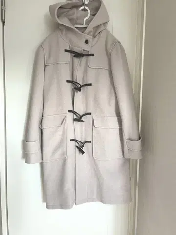 BEAMS Heart 더플 코트 아이보리