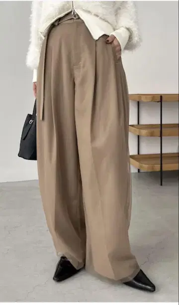 미사용 새상품 택 포함 카프리슈 레마쥬 튤 레이어드 팬츠 모카