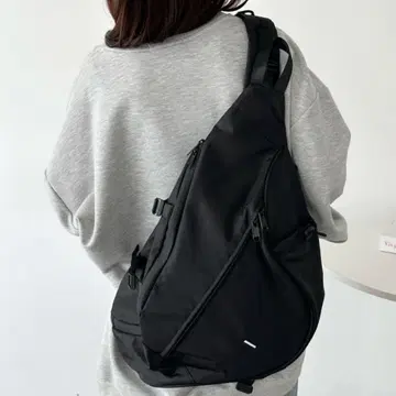 CLEA 원포인트 바디백