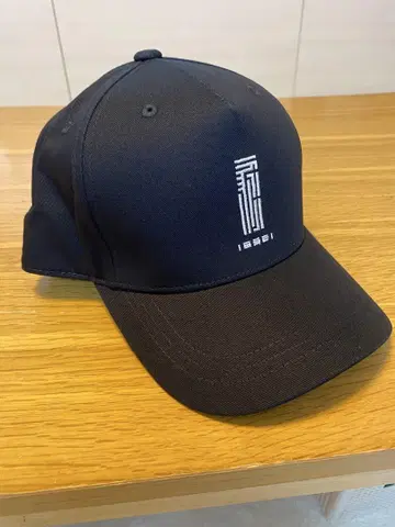 잇세이 issei 로고 올캡