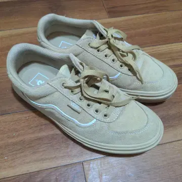 Vans 베이지 스니커즈