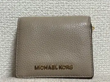 [ 미사용 새상품 ] MICHAEL KORS 베이지 접이식 지갑