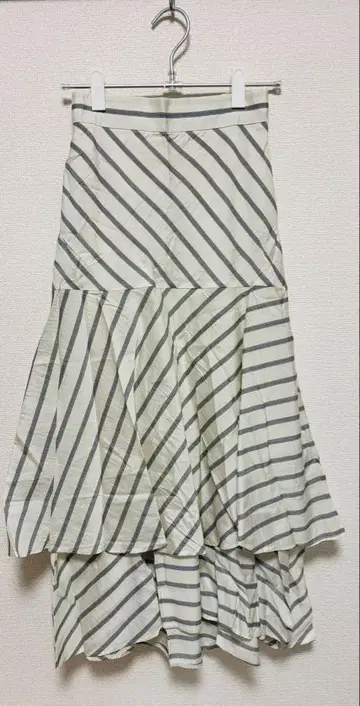 스트라이프 캉캉 스커트