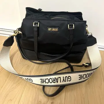 GUY LAROCHE 2way 블랙 숄더백
