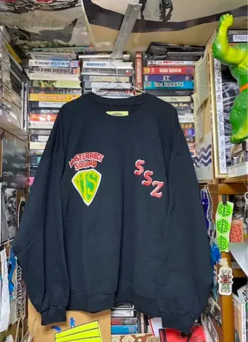 SSZ x MASTERPIECE SOUND SWEATSHIRT