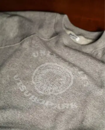 25SS Musterwerk 별주 MAATEE&SONS 그레이 맨투맨 4