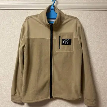 Calvin Klein Jeans 플리스 자켓 베이지