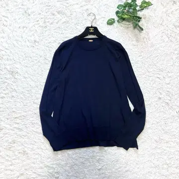 컨디션 최상 최근 뮤즈 두지엠 클라세 WISH 크루넥 풀오버
