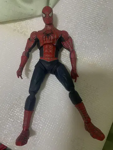 스파이더맨 2 샘 레이미 판 12인치 액션 피규어 토이비즈