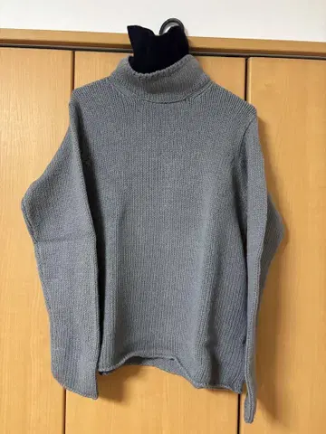 EMPORIO ARMANI 80,90s archive 터틀넥 니트