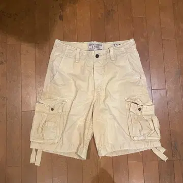 Abercrombie & Fitch 카고 숏팬츠 32