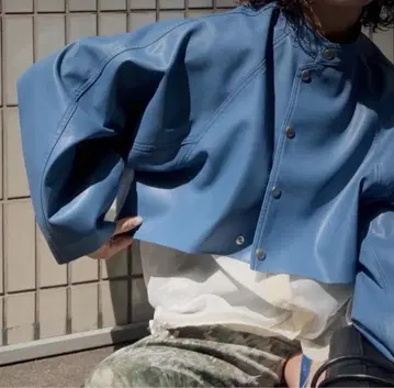 AMERI ROUND SHORT STHETIC LEATHER JACKET