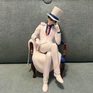 명탐정 코난 괴도 키드 피규어