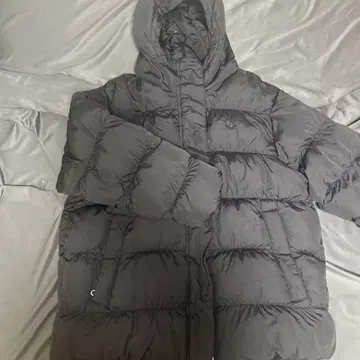 adidas 블랙 다운 자켓 L 사이즈
