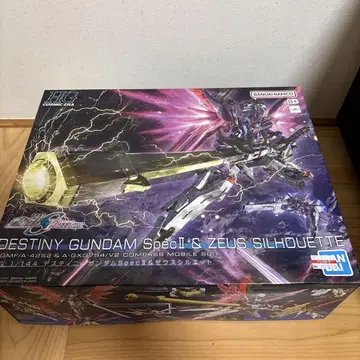DESTINY GUNDAM Spec II & ZEUS SILHOUETTE