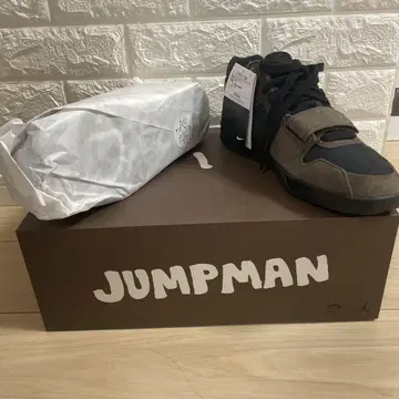 JUMPMAN JACK 스니커즈