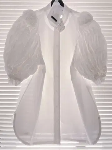 LUDLOW 라들로 아코디언 블라우스