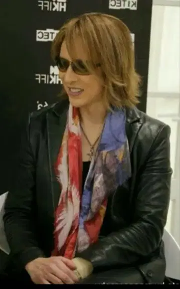 YOSHIKI 착용 ifsixwasnine 성조기 스톨 hyde