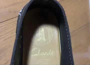 Clarks 브라운 스웨이드 디저트 부츠