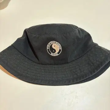 90s T&C Surf Designs 블랙 버킷 햇 M-XL