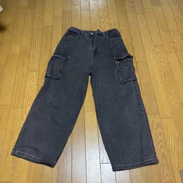 블랙 카고 팬츠