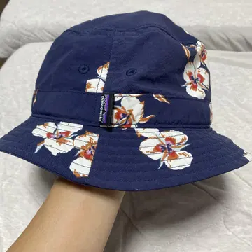 Patagonia 꽃무늬 네이비 햇 S