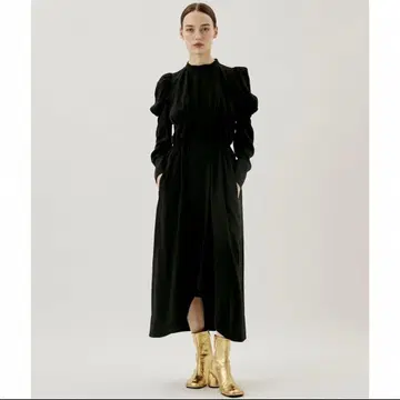 [ AKIKOAOKI/아키코아오키 ] 퍼피 드레스