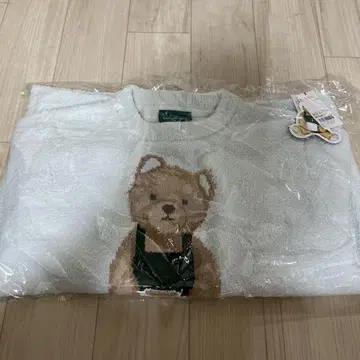 젤라피케 스벅 콜라보 파우더 베어 자카드 풀오버 민트 그린