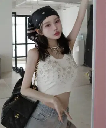 미사용 새상품 Darich 다리치 주얼리 리브 슬리브리스 상의