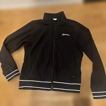 TaylorMade 블랙 집업 자켓