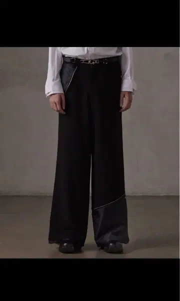 GRANCY 리버스 레이어드 디자인 슬랙스 M