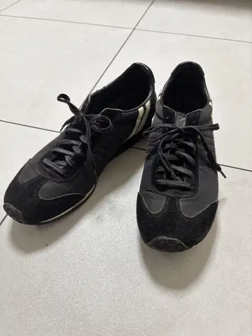 블랙 스웨이드 나일론 스니커즈