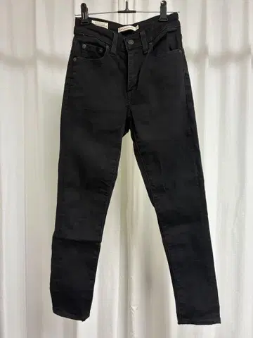 Levi's 하이라이즈 스키니 블랙 721