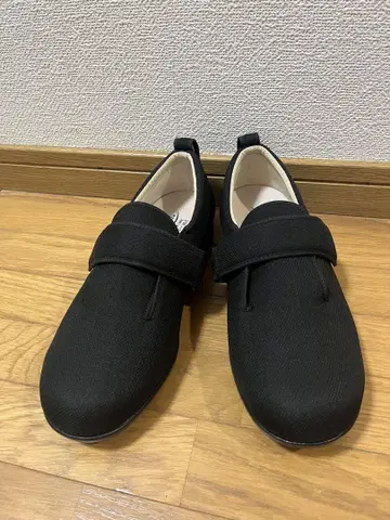새상품 아유미 간호화 블랙 4L 26cm~26.5cm