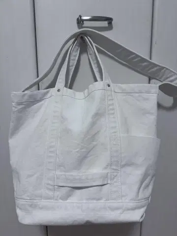 YAECA 화이트 토트백