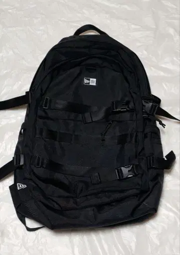 NEW ERA 백팩