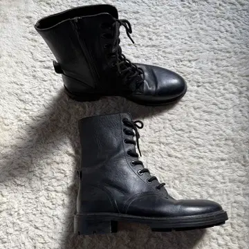 ZARA 숏부츠