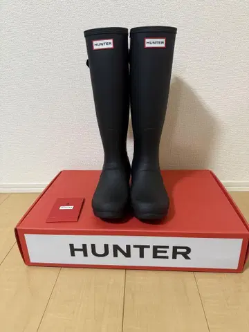 [ 새상품 미사용 ] HUNTER 블랙 장화 버클 포함 UK5