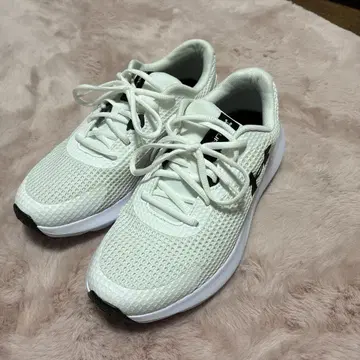 언더아머 25.5cm UA 서지3 신발
