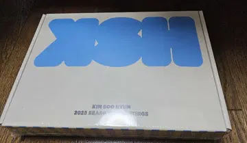 김수현 시즌 그리팅 2025