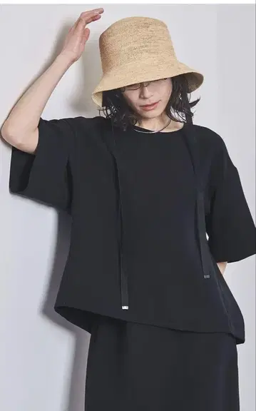 유나이티드 애로우즈 COMFY 네이비 반팔 36