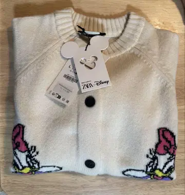 ZARA Disney 데이지 가디건 L 사이즈